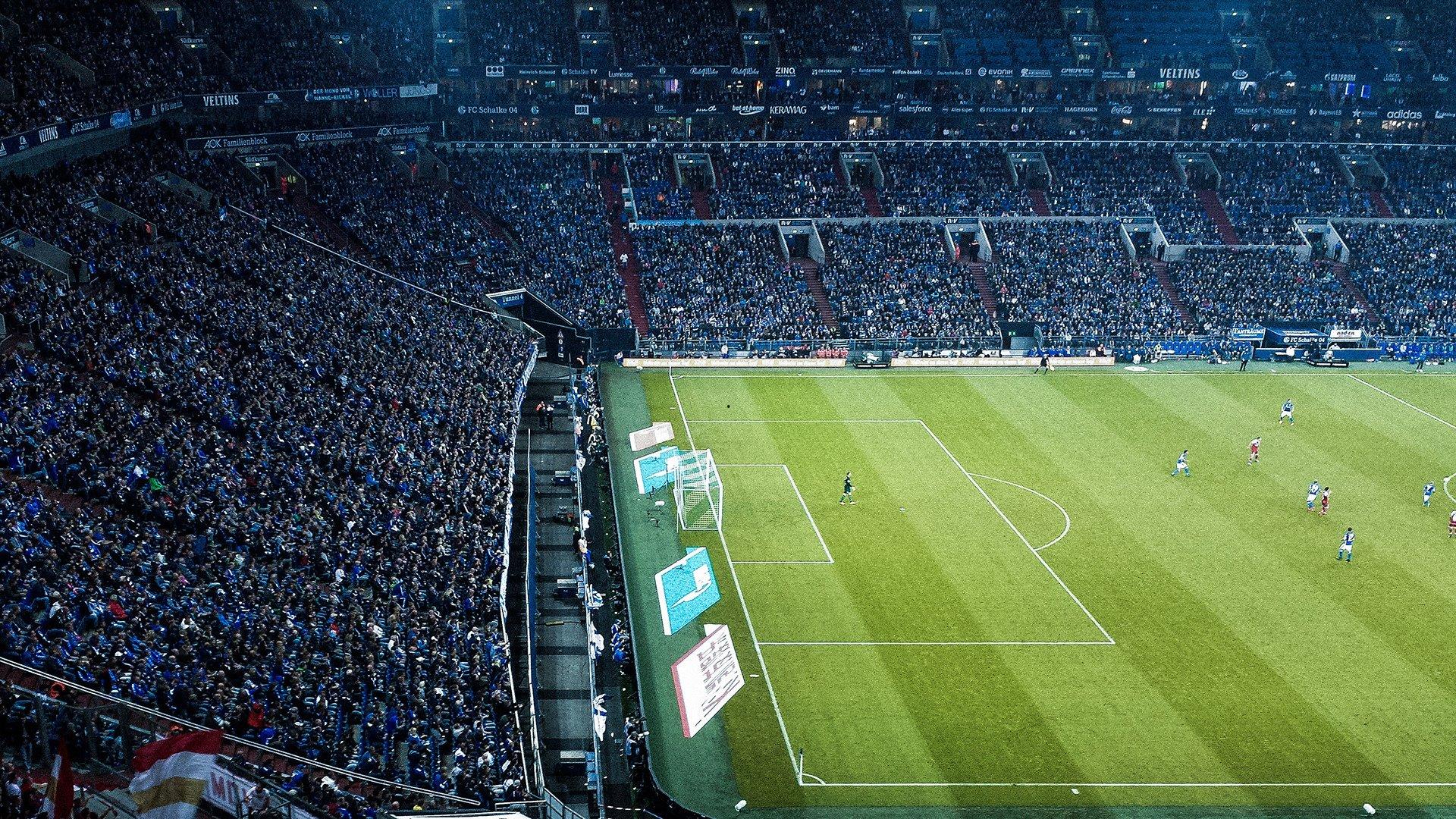 里科-刘易斯禁区弧低射破网，曼城1-0占得先机