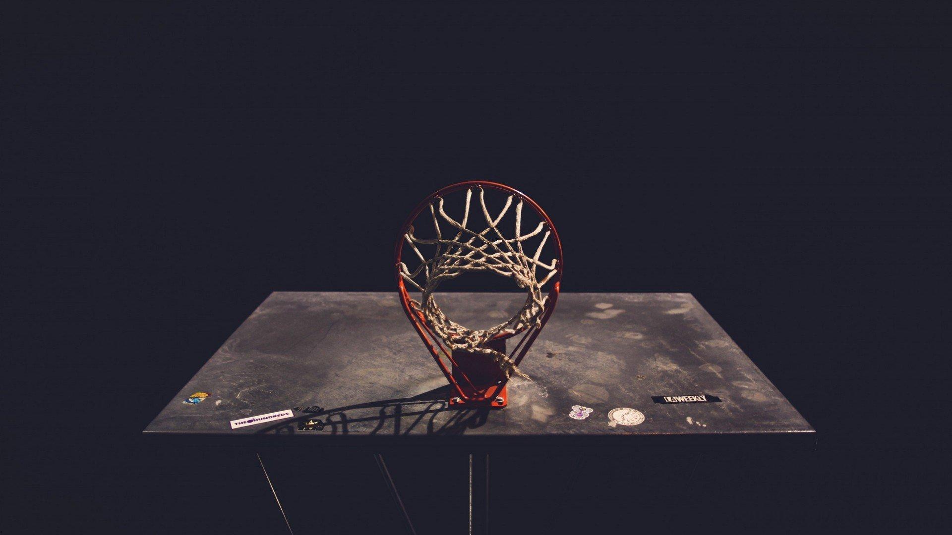 步行者主场不败金身告破!哈利伯顿首度季后赛主场饮恨,九连胜神话终结